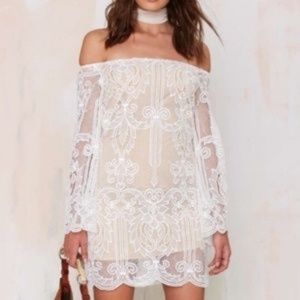 Olivaceous White Lace Off-the-shoulder Dress